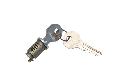 International 86625R91 Lock Cylinder With Keys NOS