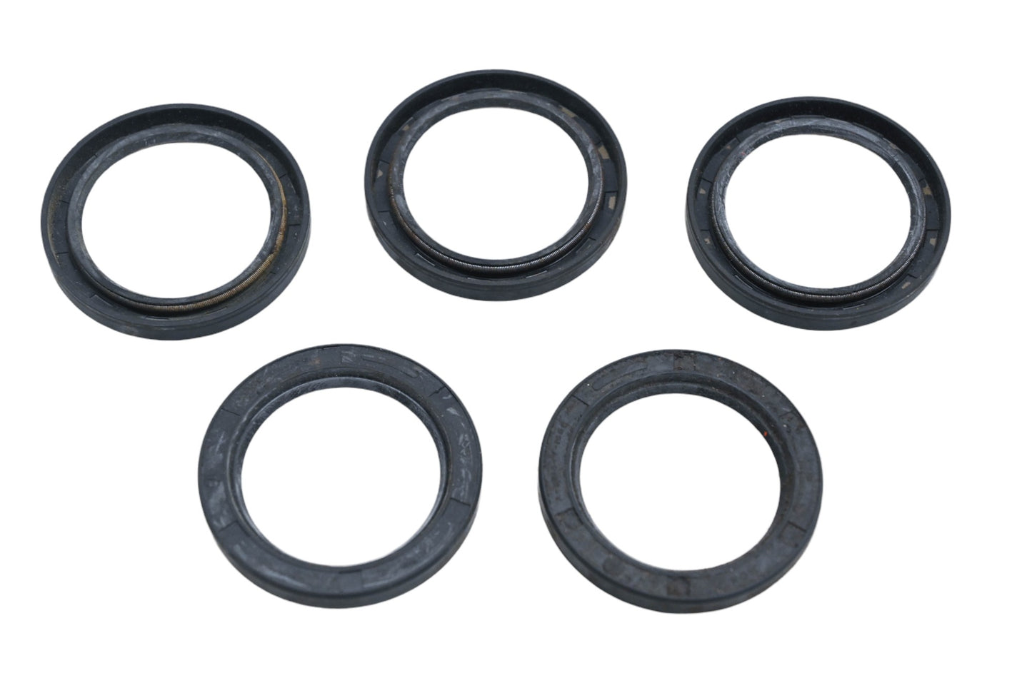 NOK A-1205-V-1556 Camshaft Seals Qty 5 NOS