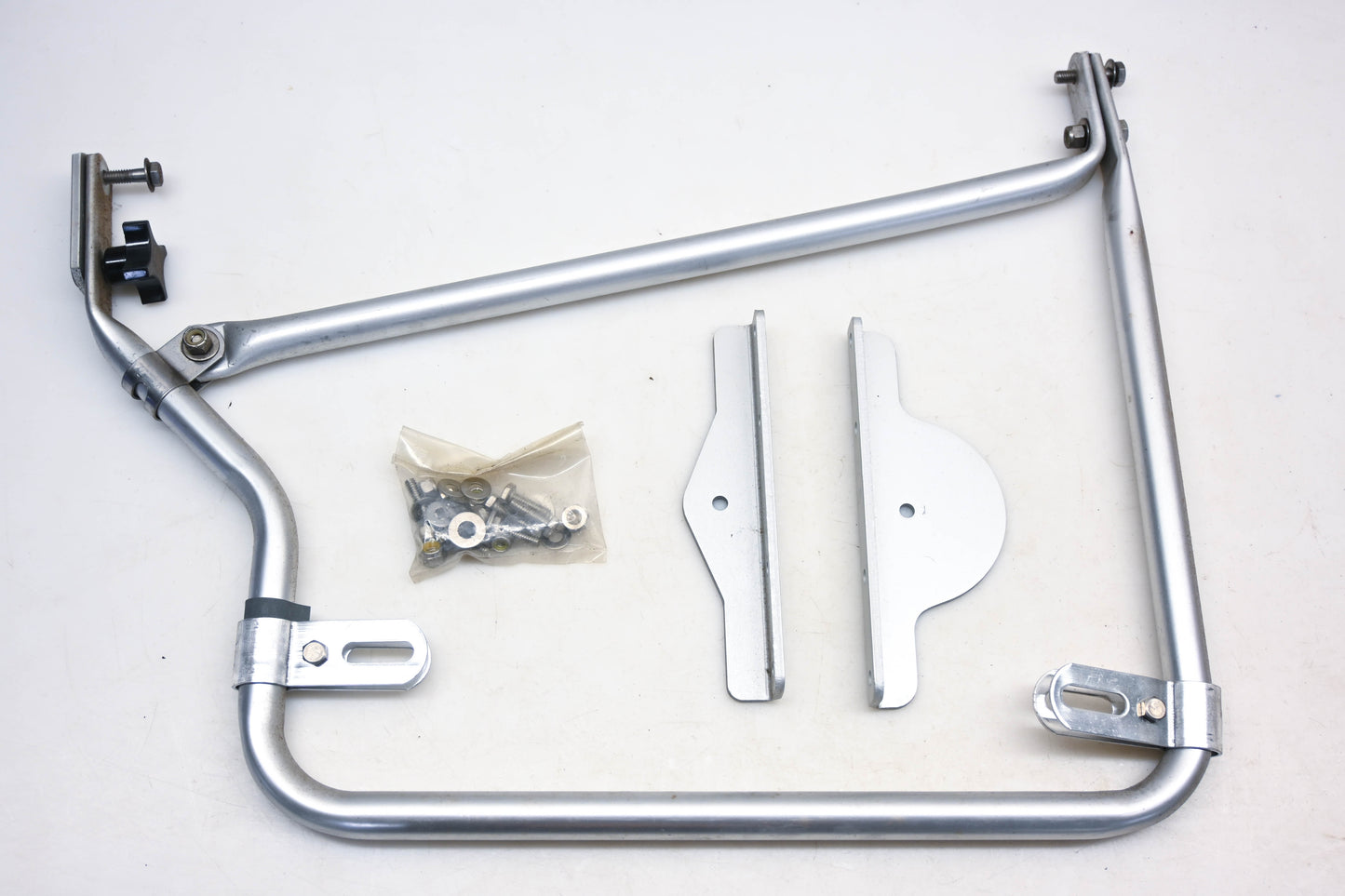 International 464457C91 Lefthand Mirror Mount Bracket Kit NOS