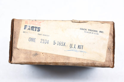 Mack 5-165X Spicer Universal Joint Kit NOS