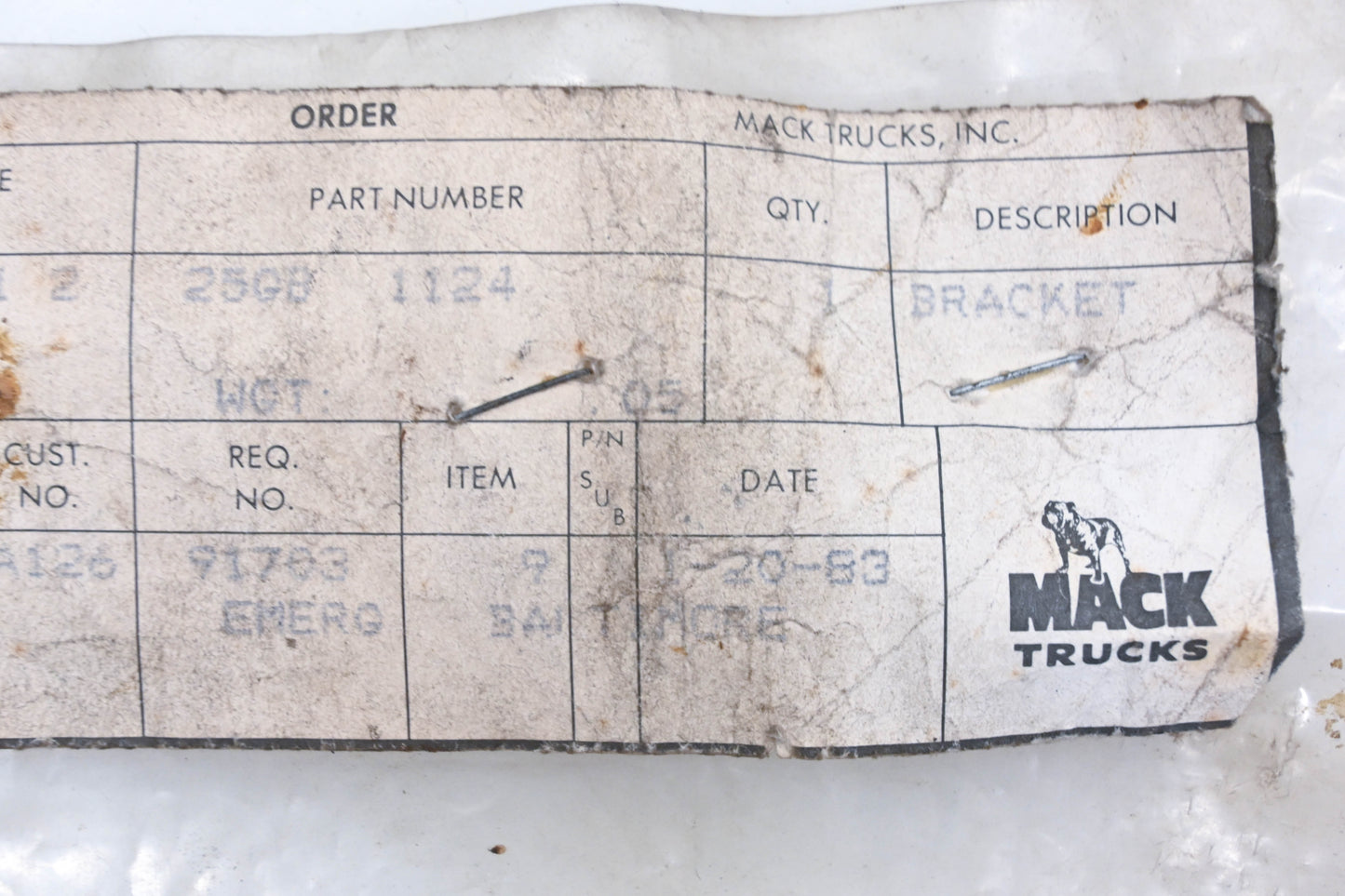 Mack 25GB1124 Bracket NOS