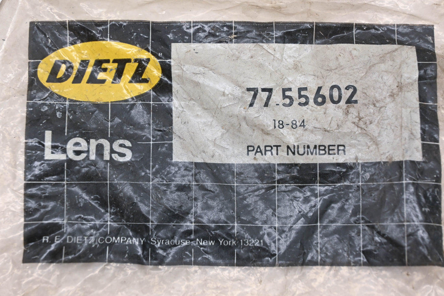 Dietz 77-55602, 18-84 Clear Plastic 4" x 2"Oval Lens NOS