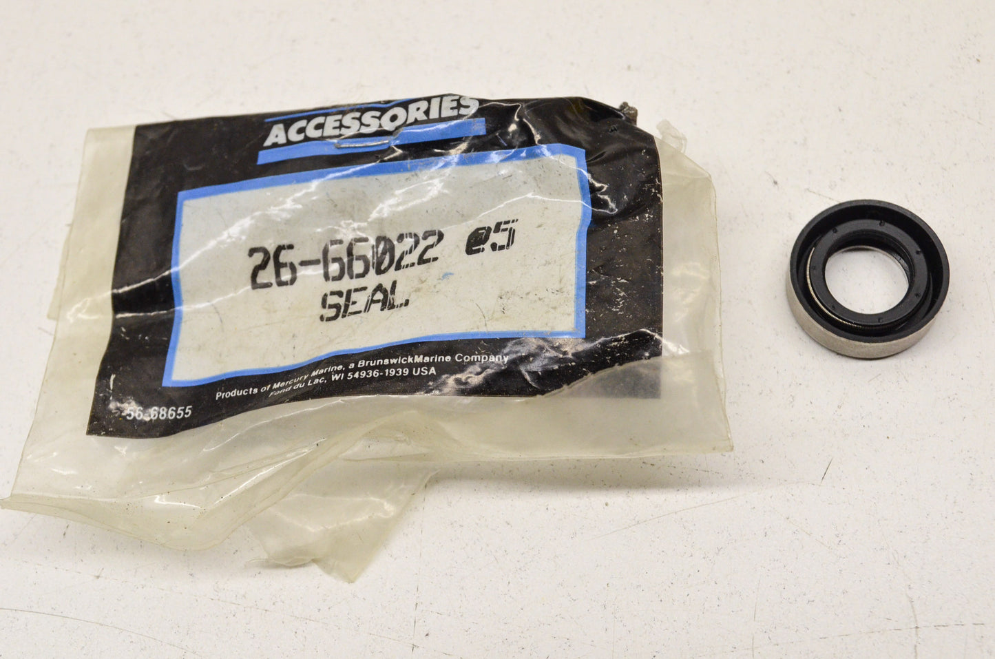 New OEM Quicksilver Mercury Seal NOS