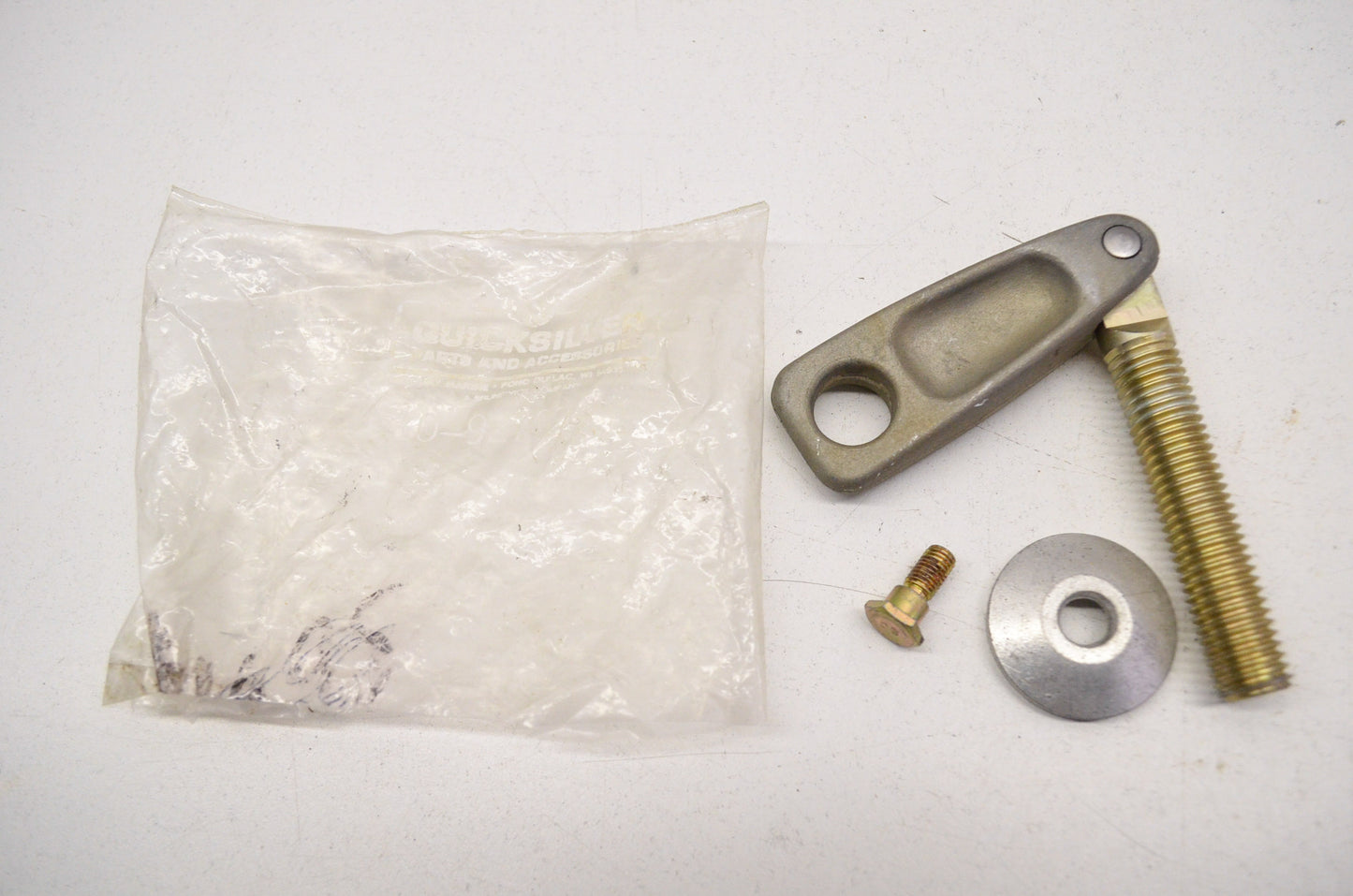 Mercury Thumb Screw Kit NOS