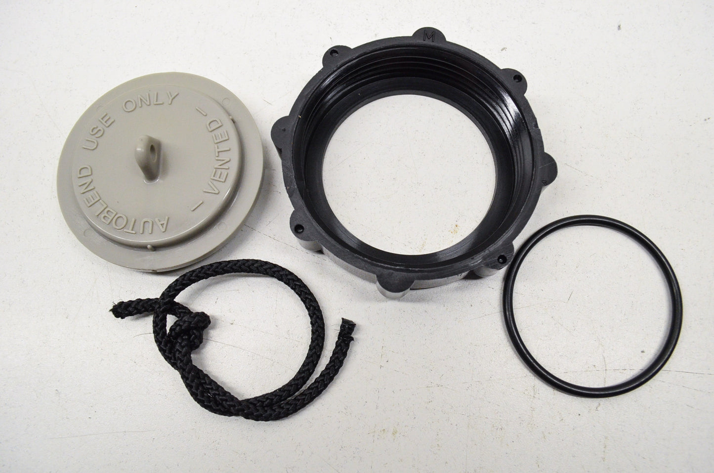 New OEM Mercury Oil Tank Cap Kit NOS