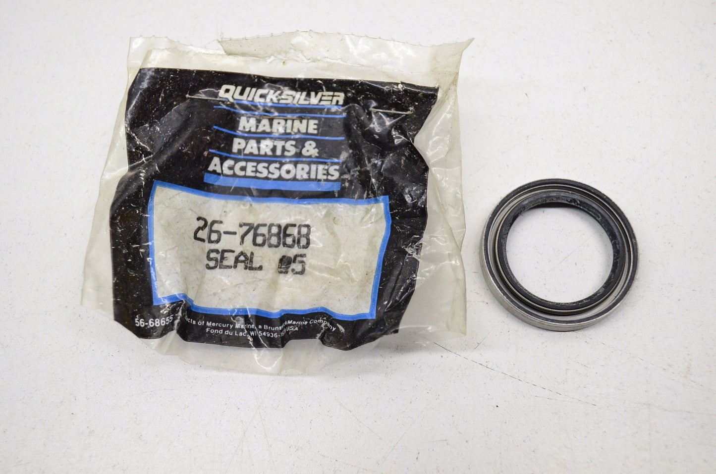 New OEM Quicksilver Mercury Seal NOS
