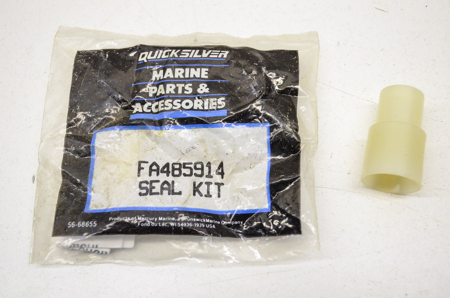 New OEM Quicksilver Mercury Seal NOS