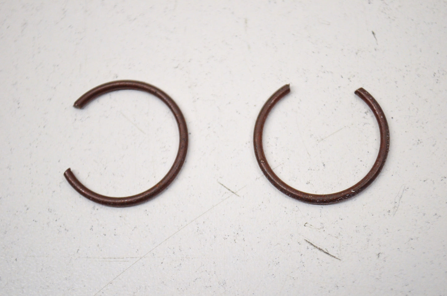 Mercury Lock Rings Qty 2 NOS