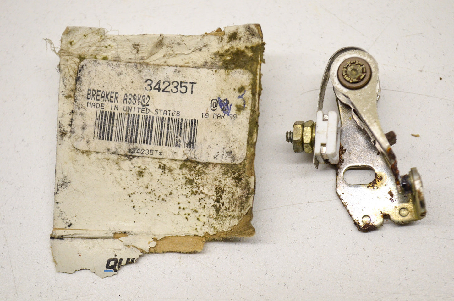 Mercury Ignition Breaker Point NOS