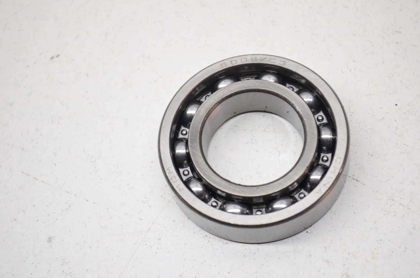New Deep Groove Ball Bearing 25x47x12 NOS