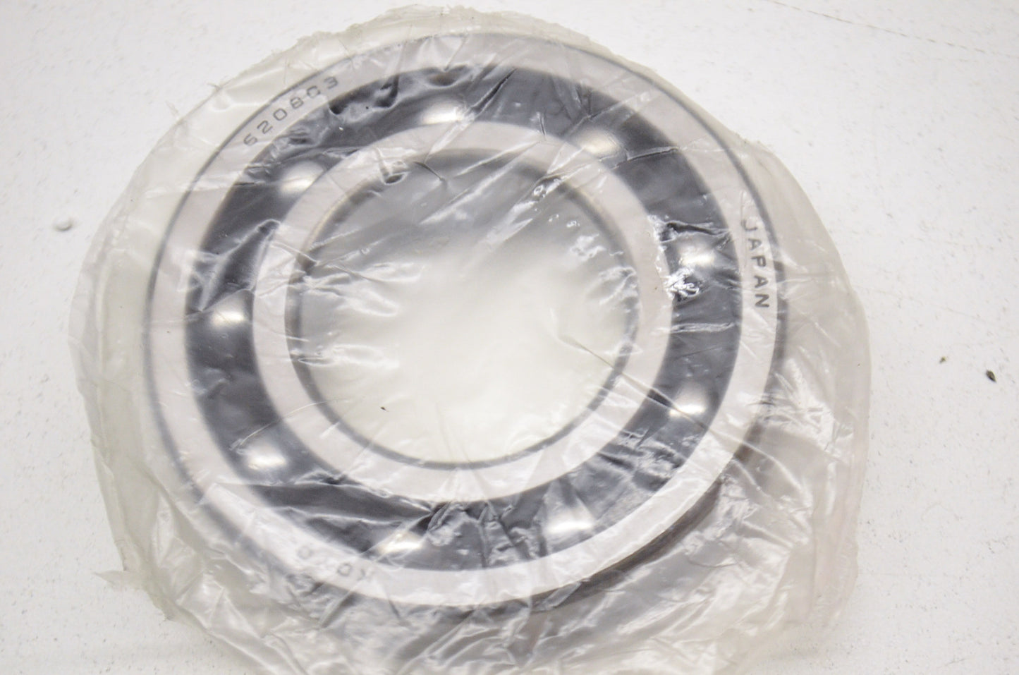 New SKF Single Row Deep Groove Ball Bearing NOS