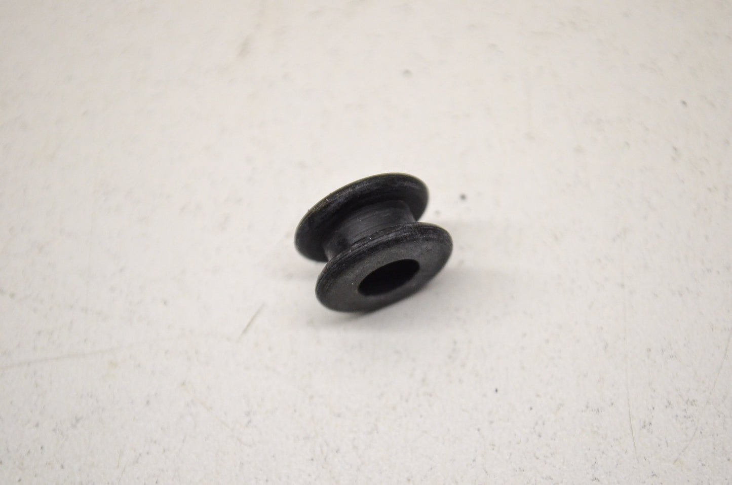 New OEM Quicksilver Mercury Rubber Grommet NOS
