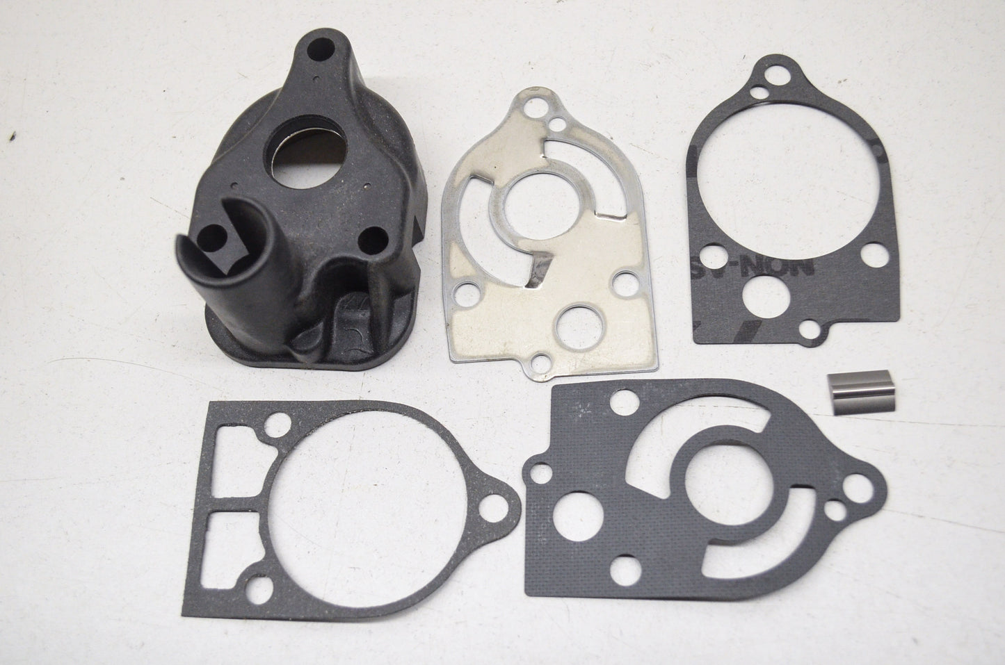 New OEM Quicksilver Mercury Water Pump Kit Missing Parts NOS