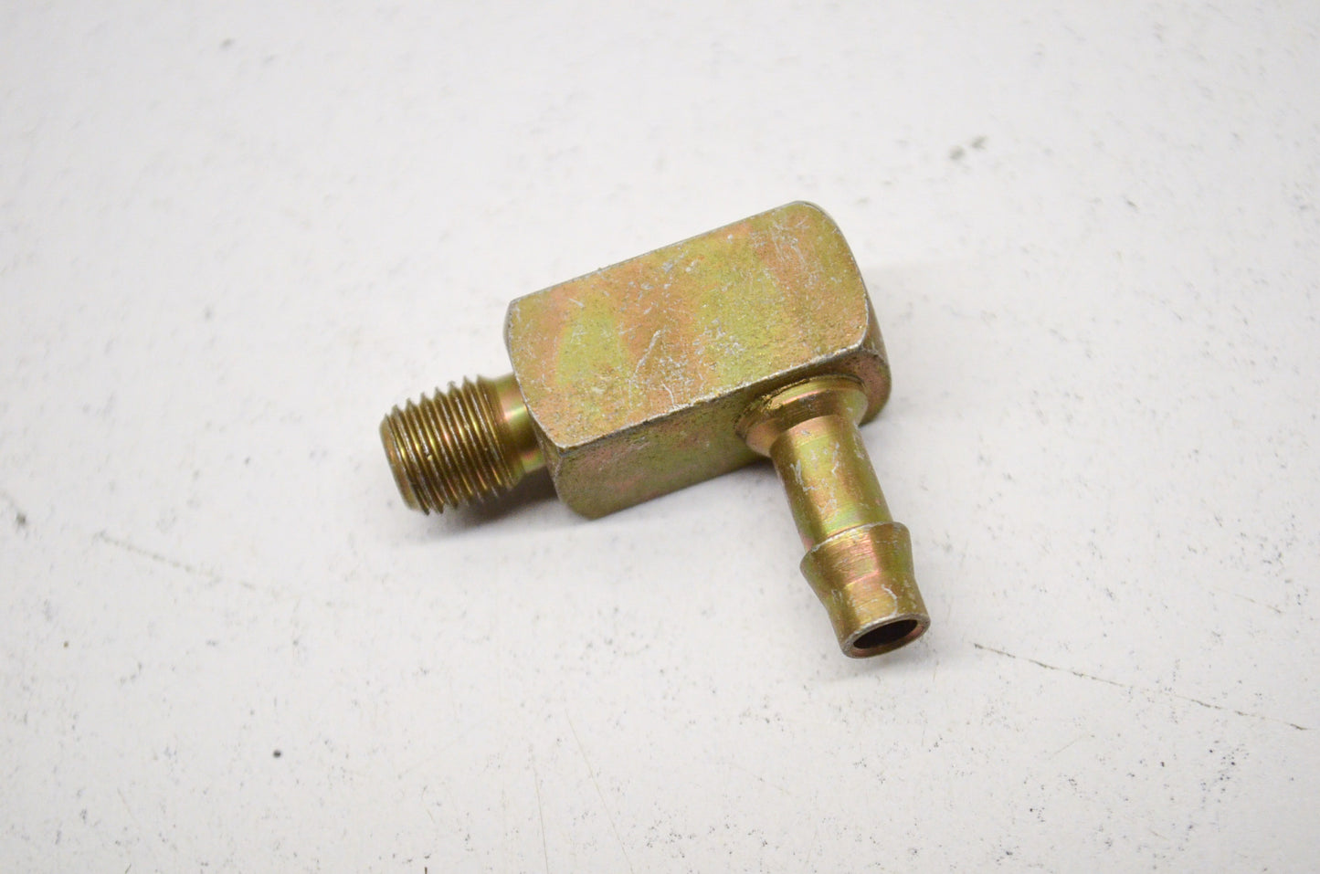 OEM Mercury 22-F404801 Quicksilver Fitting NOS