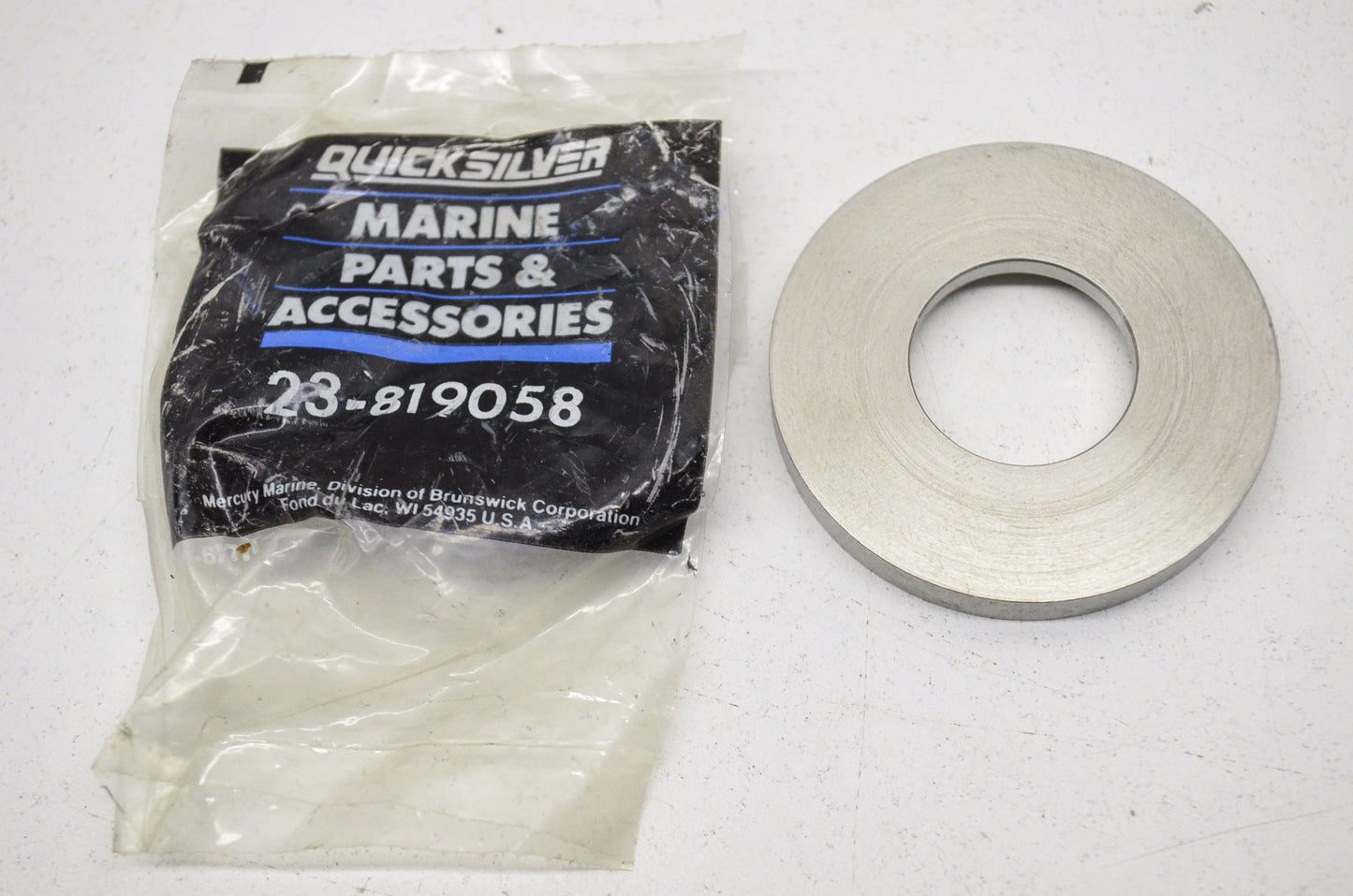 OEM Mercury 23-819058 Quicksilver Thrust Washer NOS
