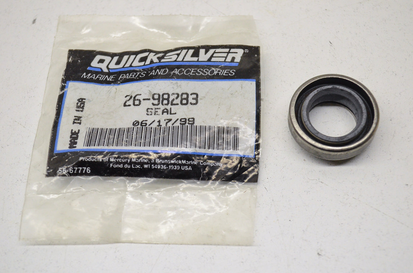 New OEM Quicksilver Mercury Seal NOS