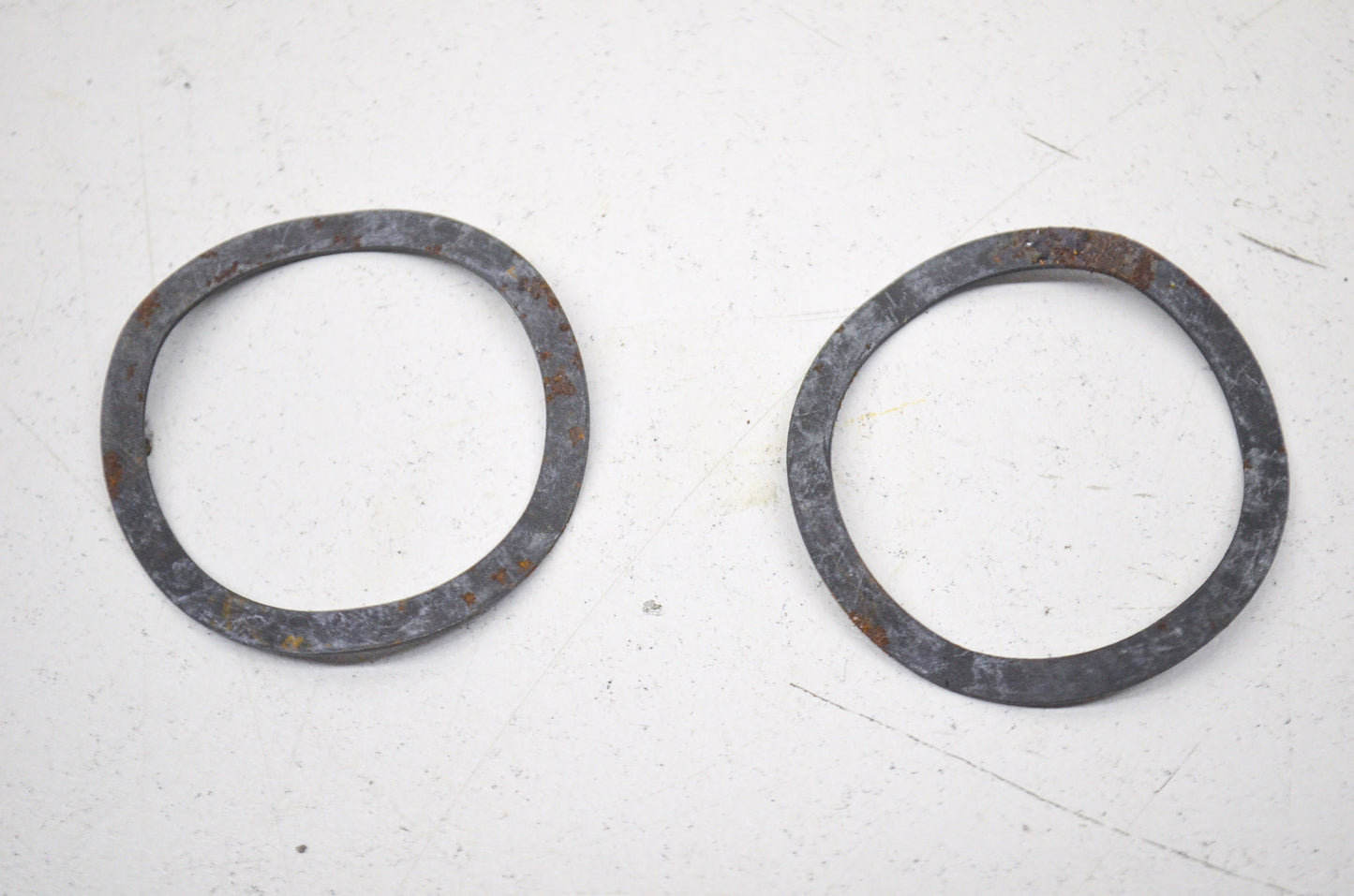 Mercury Wave Washers Qty 2 NOS