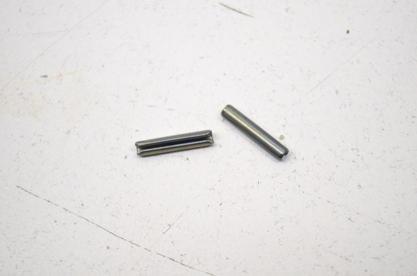 New OEM Quicksilver Mercury Rolls Pins QTY 2 NOS