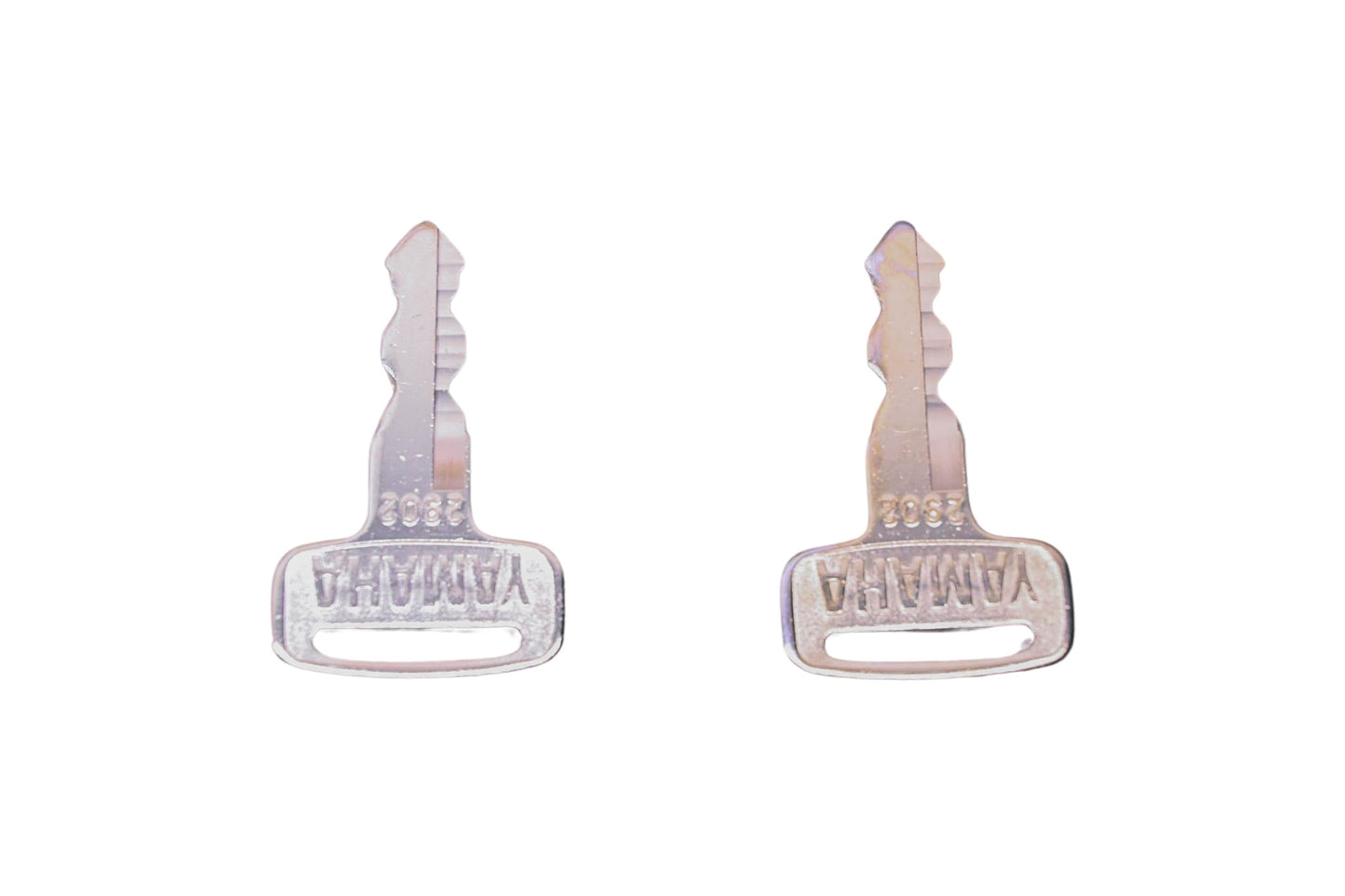 New OEM Yamaha J44-82511-00-00 Golf Cart Replacement Keys Qty 2 NOS