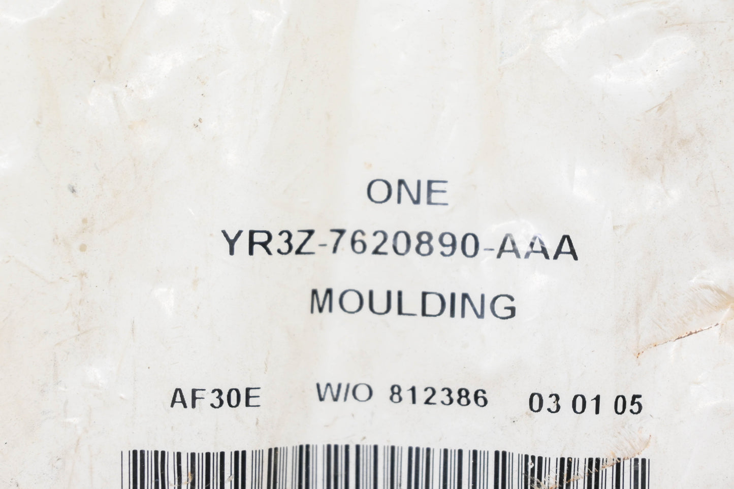 New OEM Ford YR3Z-7620890-AAA Door Molding Moulding Trim Seal NOS