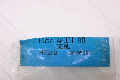 New OEM Ford F65Z-4A331-AB Seal NOS