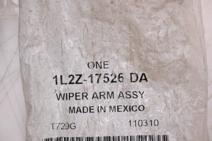 New OEM Ford 1L2Z-17526-DA Windshield Wiper Arm Assembly NOS