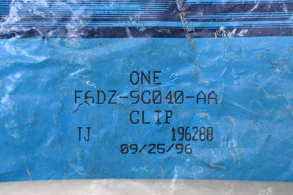 New OEM Ford F6DZ-9C040-AA Clip NOS