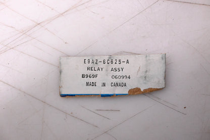 New OEM Ford E9AZ-6C625-A Oil Level Relay Assembly NOS