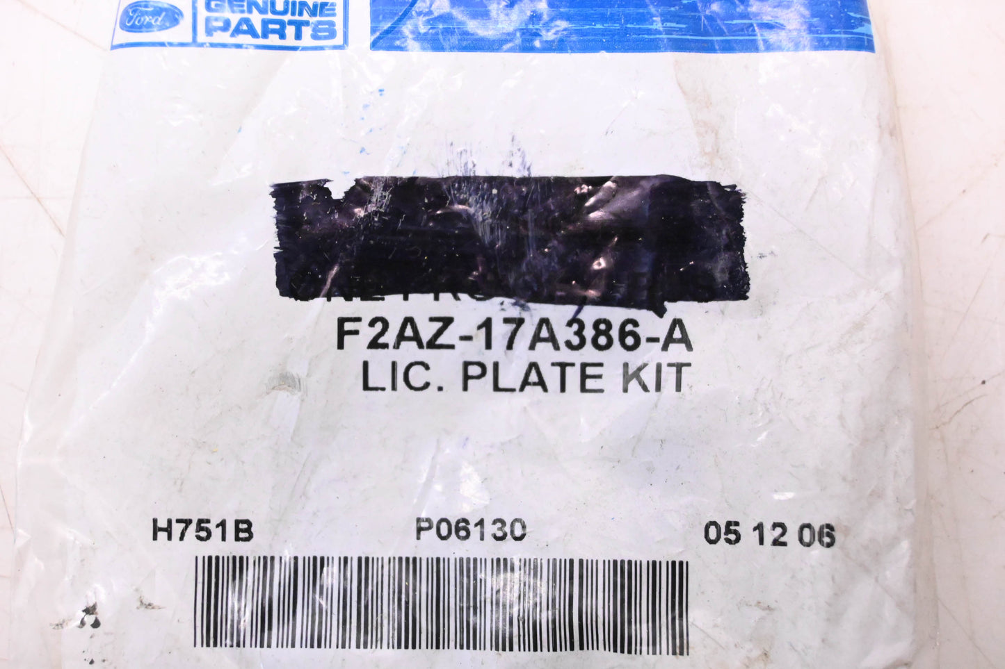 New OEM Ford F2AZ-17A386-A License Plate Screw Kit NOS