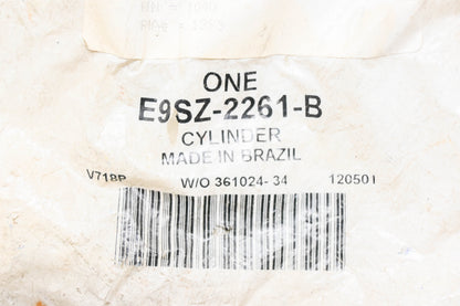 New OEM Ford E9SZ-2261-B Rear Brake Cylinder NOS