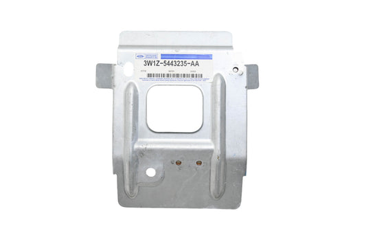 New OEM Ford 3W1Z-5443235-AA Rear Body Panel Bracket NOS