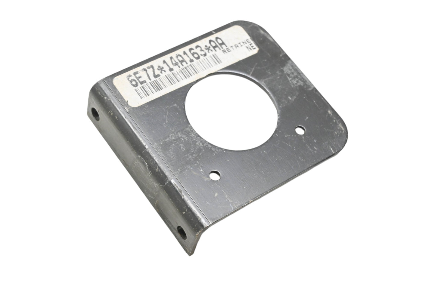 New OEM Ford 6E7Z-14A163-AA Retainer NOS