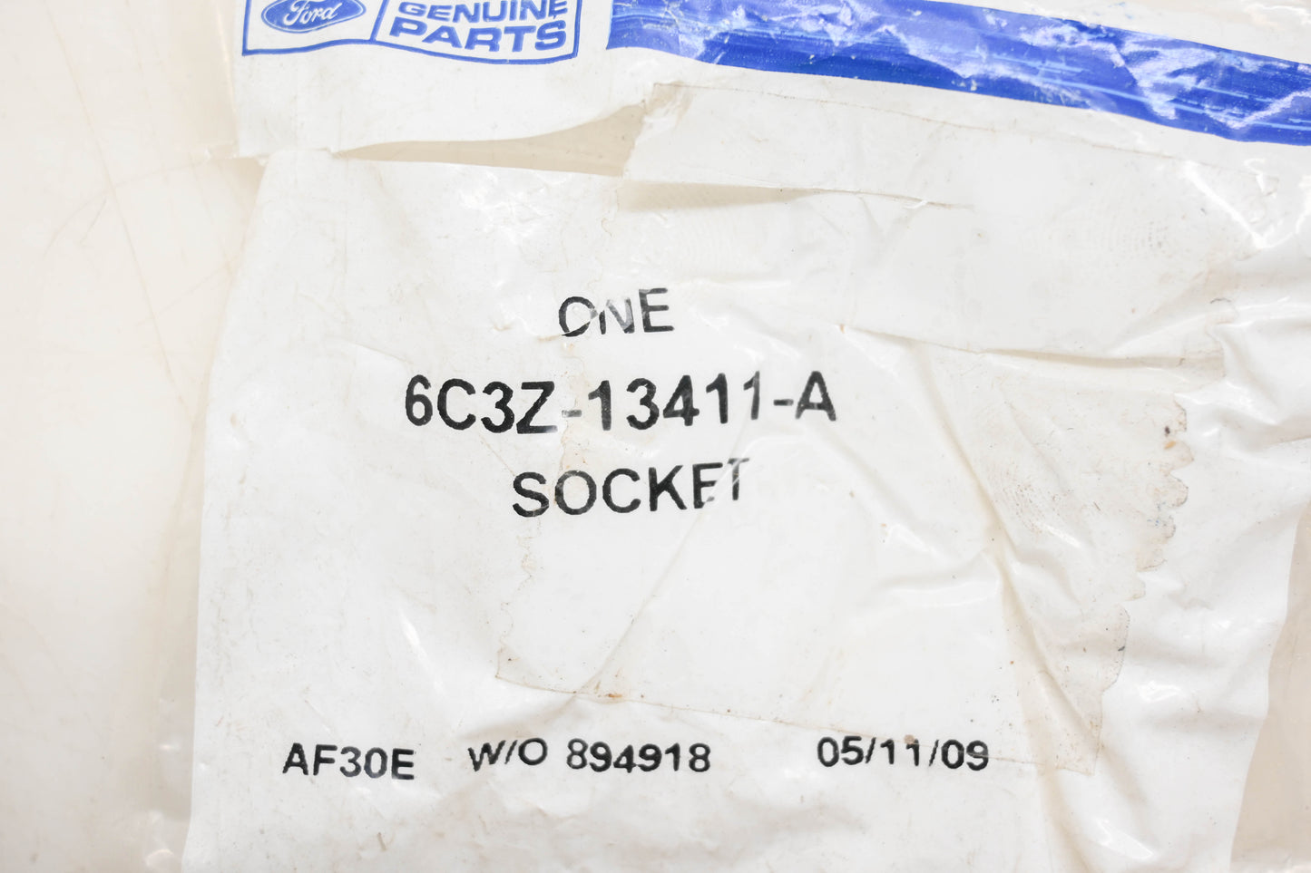 New OEM Ford 6C3Z-13411-A Park Lamp Socket Assembly NOS