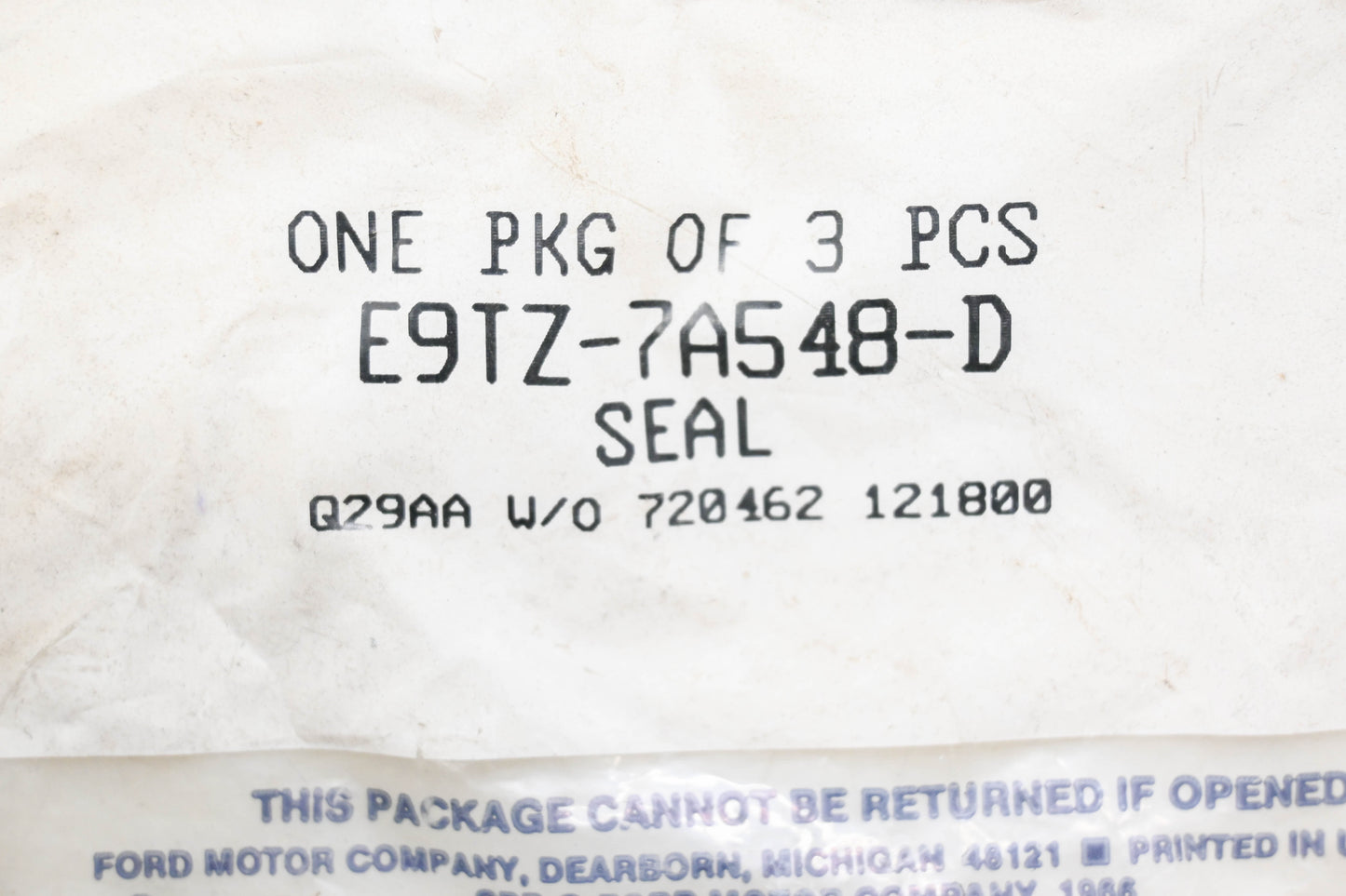 New OEM Ford E9TZ-7A548-D Seal NOS