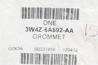 New OEM Ford 3W4Z-6A892-AA Grommet Valve Cover NOS
