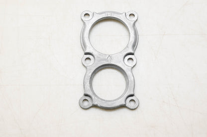New OEM Ford E8TZ-7085-A Rear Bearing Retainer NOS