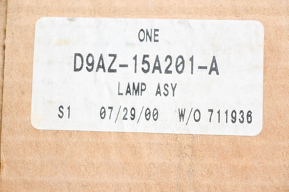 New OEM Ford D9AZ-15A201-A Side Marker Cornering Light Lamp NOS