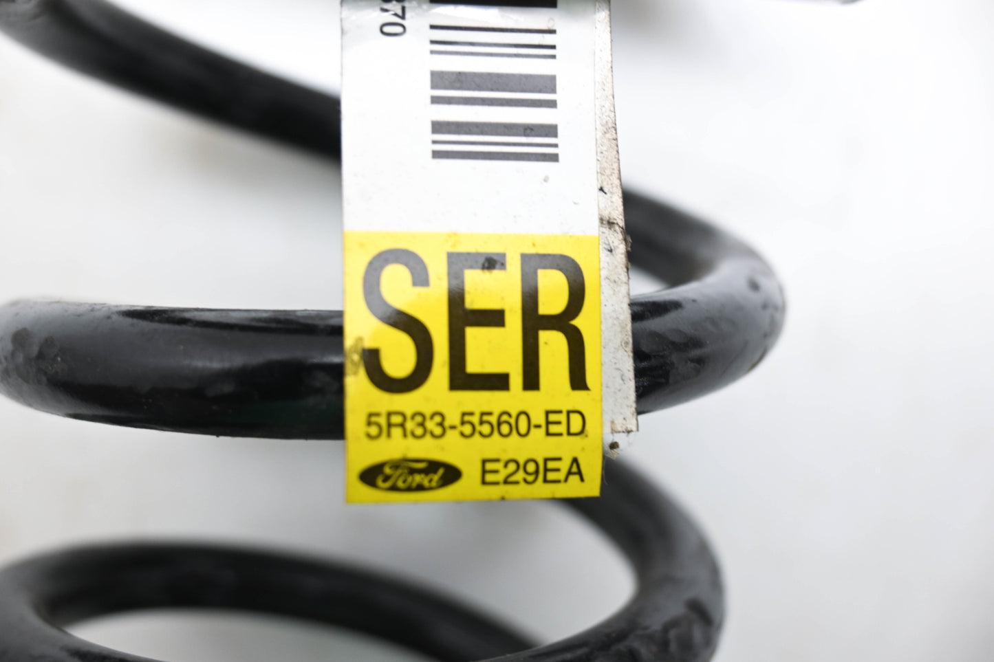 New OEM Ford 5R33-5560-ED, 611370 Coil Spring NOS