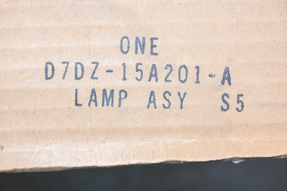 New OEM Ford D7DZ-15A201-A Passenger Side Lamp Assembly NOS