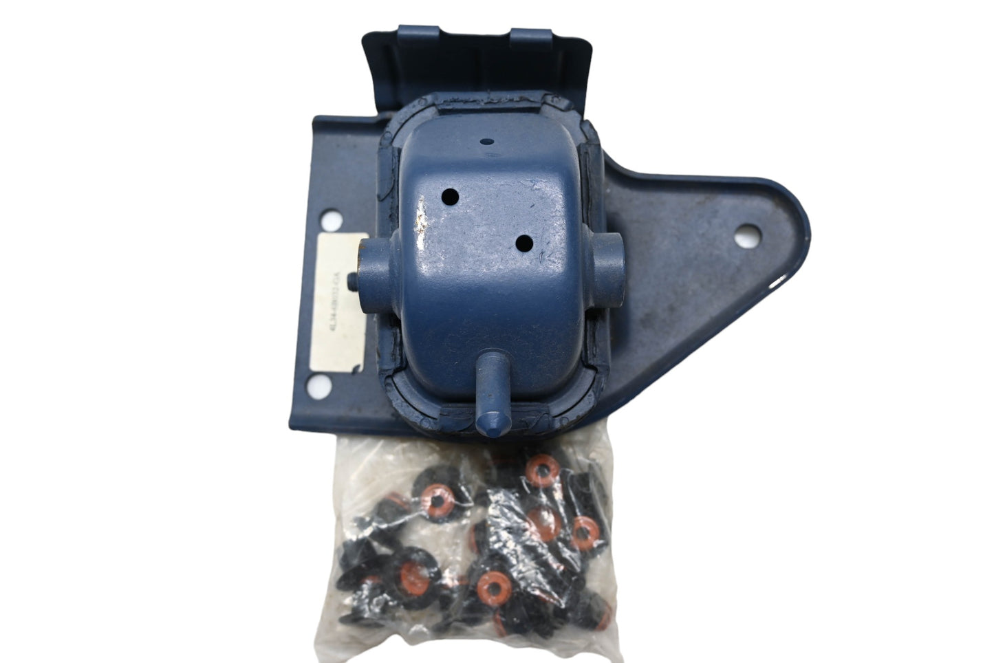 New OEM Ford 4L3Z-6038-A, 4L34-6B032-GA Engine Support Insulator Assembly NOS