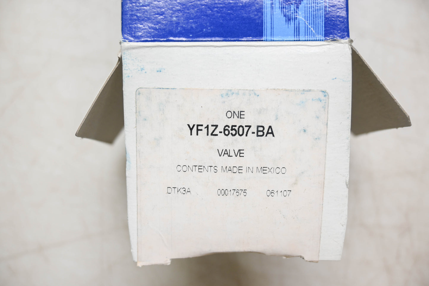 New OEM Ford YF1Z-6507-BA Engine Intake Valve NOS