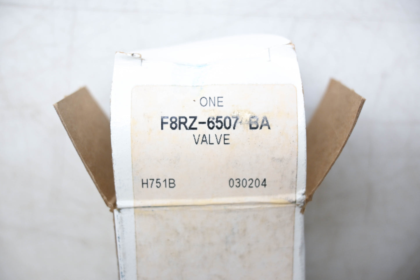 New OEM Ford F8RZ-6507-BA Engine Intake Valve NOS