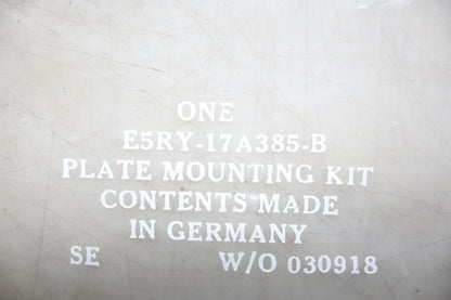 New OEM Ford E5RY-17A385-B License Plate Mounting Kit NOS