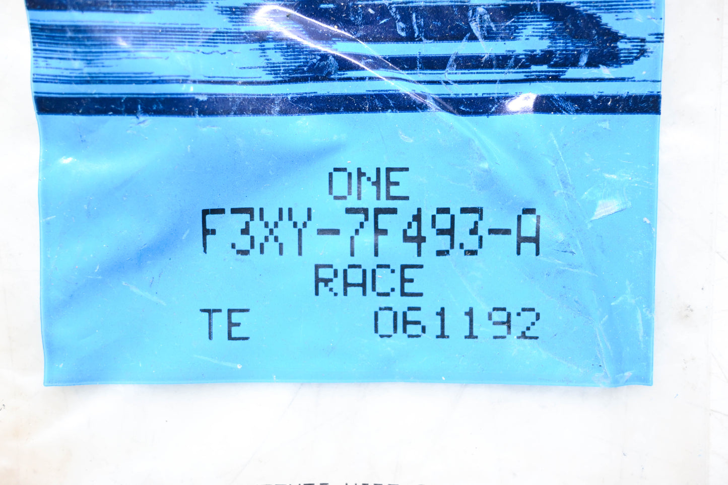 New OEM Ford F3XY-7F493-A Bearing NOS