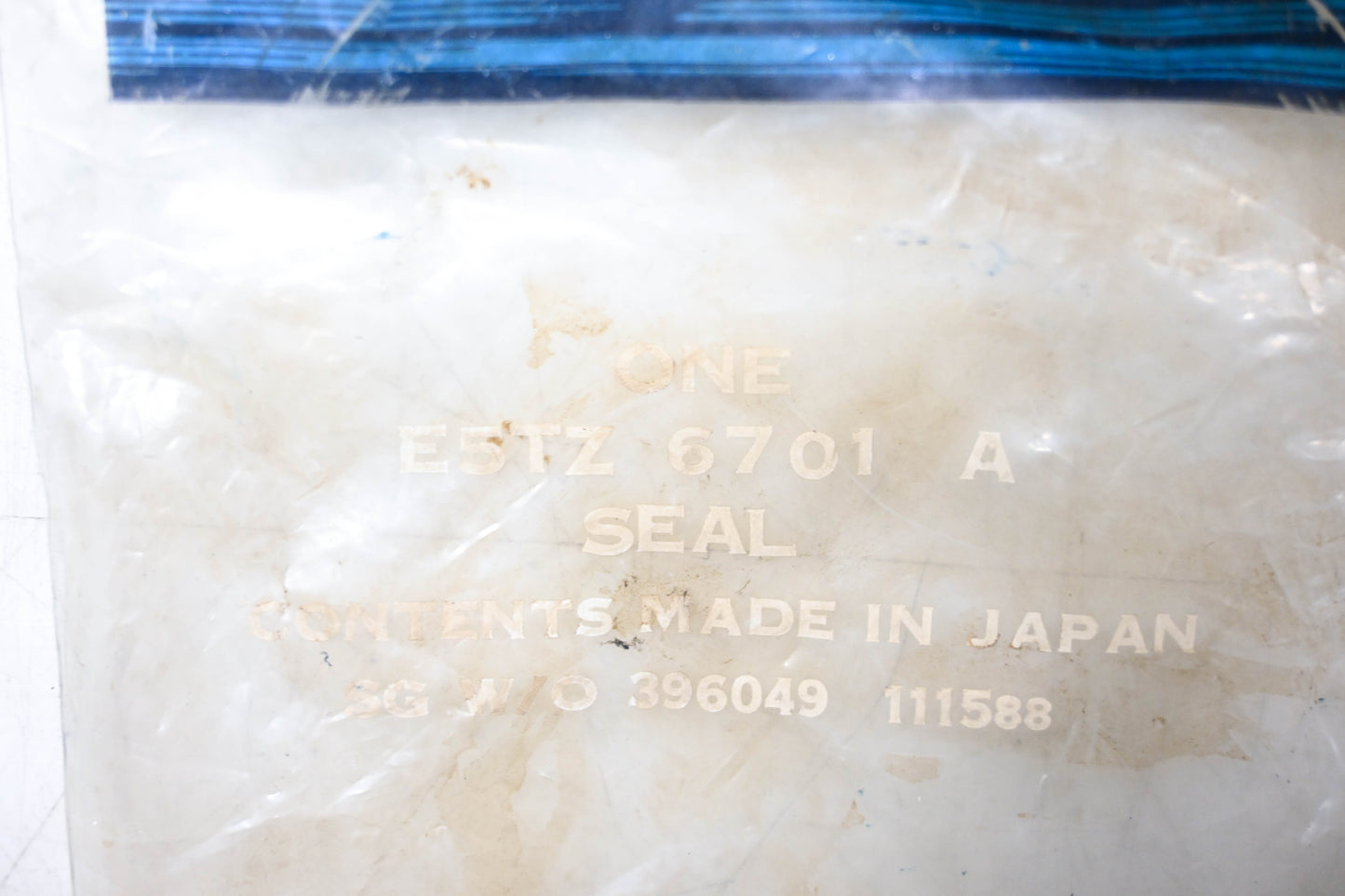 New OEM Ford E5TZ-6701-A Rear Main Seal NOS