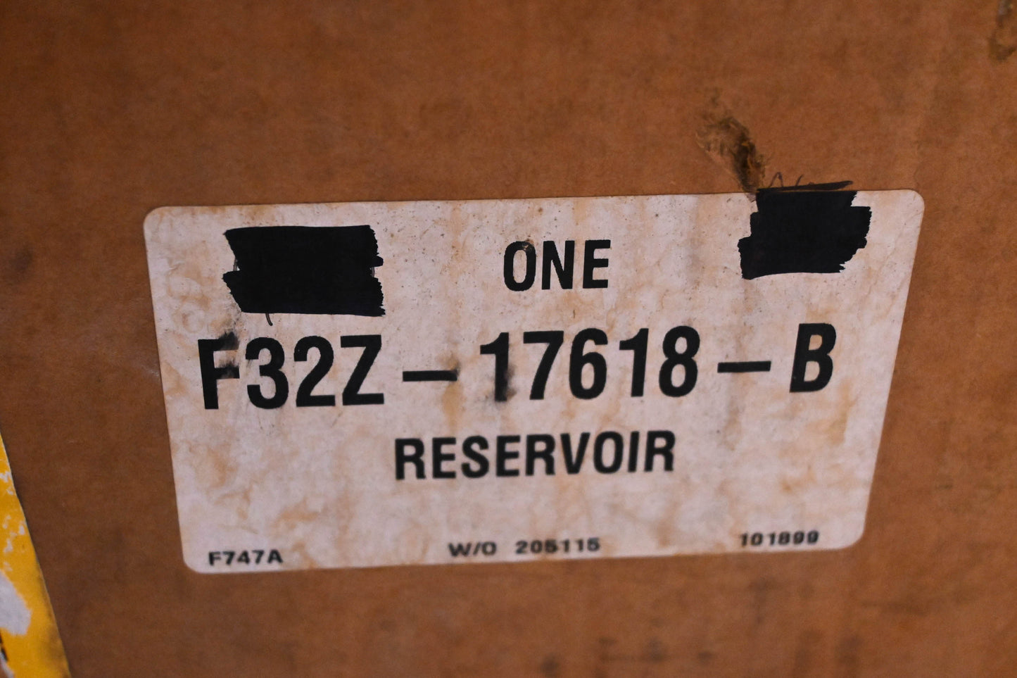 New OEM Ford F32Z-17618-B Reservoir Assembly NOS