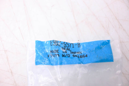 New OEM Ford E9DZ-6571-B Valve Stem Oil Seals Qty 6 NOS