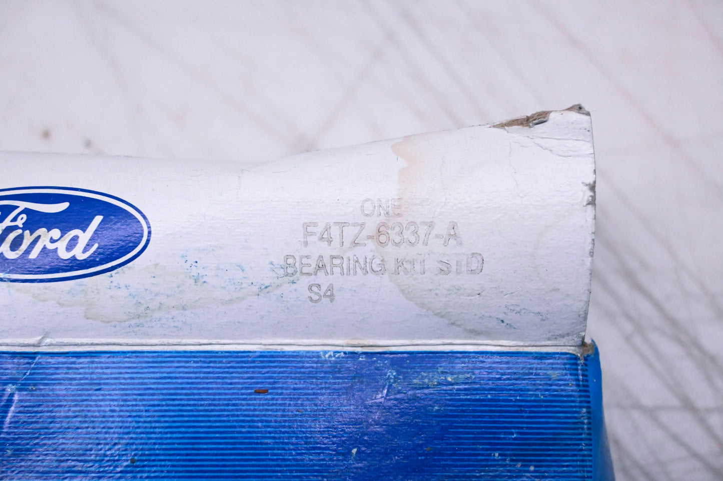 New OEM Ford F4TZ-6337-A Crankshaft Main Bearing Kit NOS