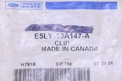 New OEM Ford E5LY-13A147-A Headlamp Screw Clips Qty 10 NOS