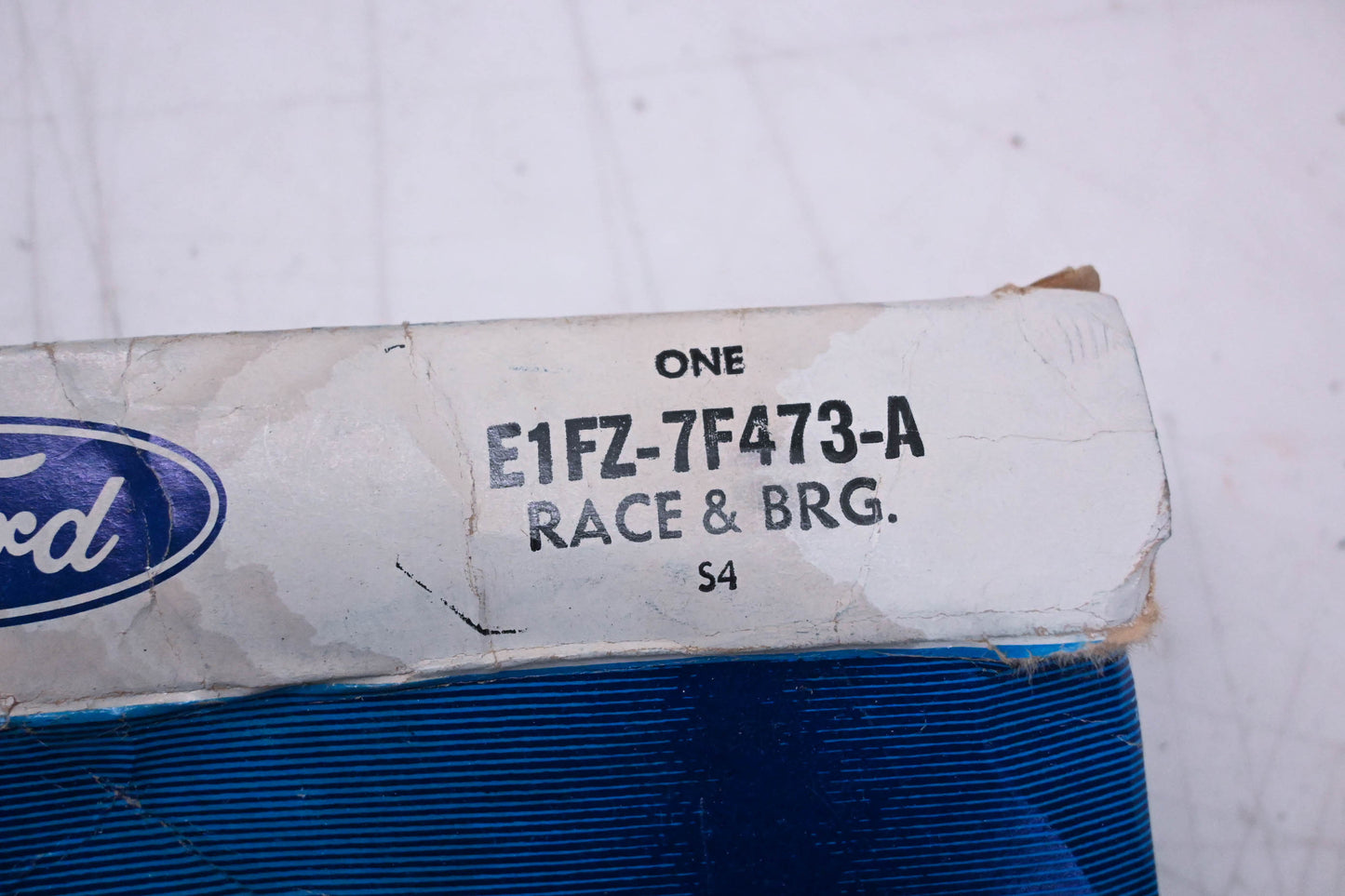 New OEM Ford E1FZ-7F473-A Race & Bearing Assembly NOS